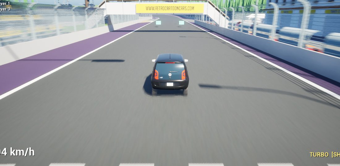 Carro preto numa pista de corrida com arquibancada